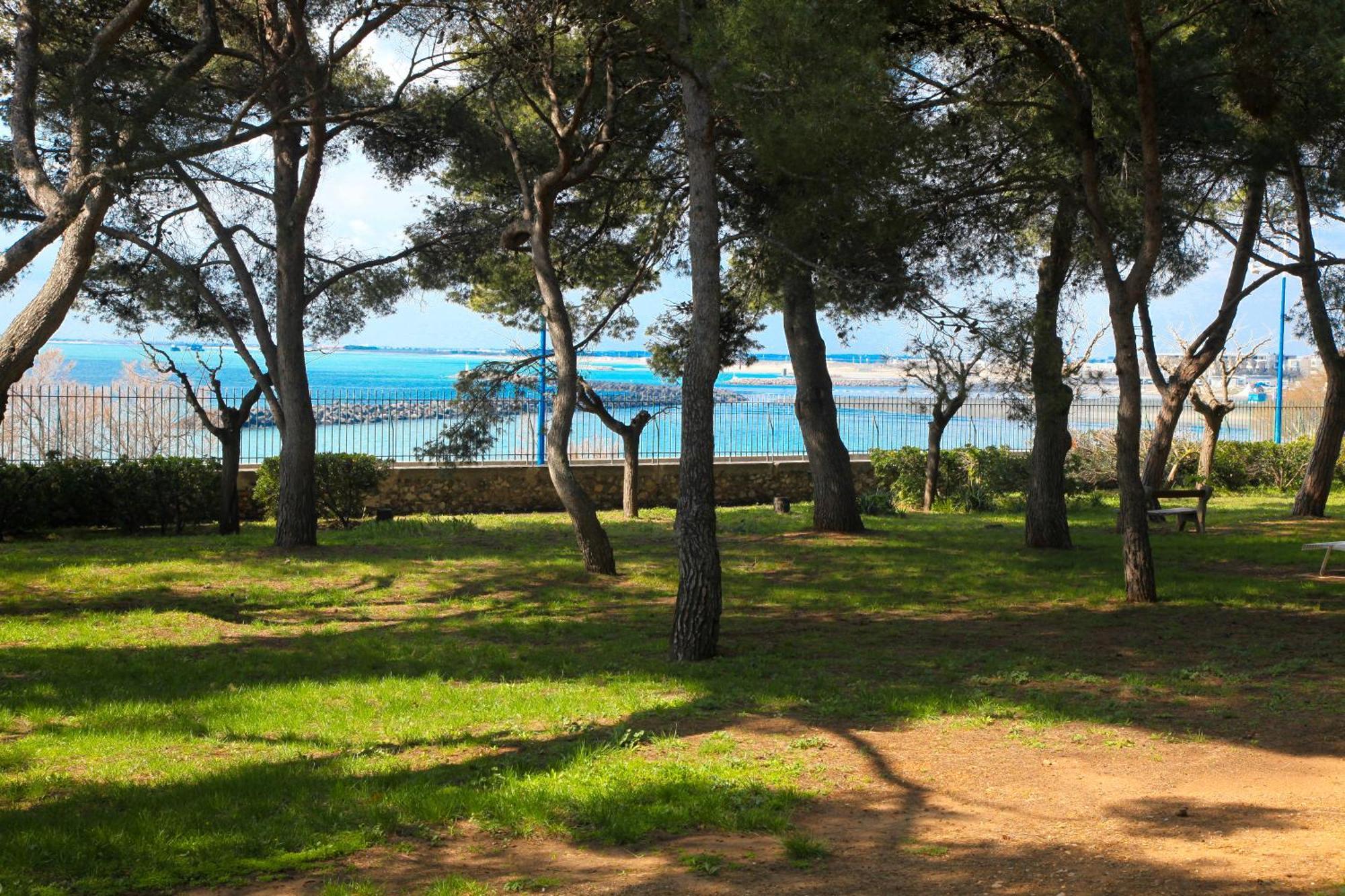 Domaine Du Lazaret Hotel Sete Exterior photo